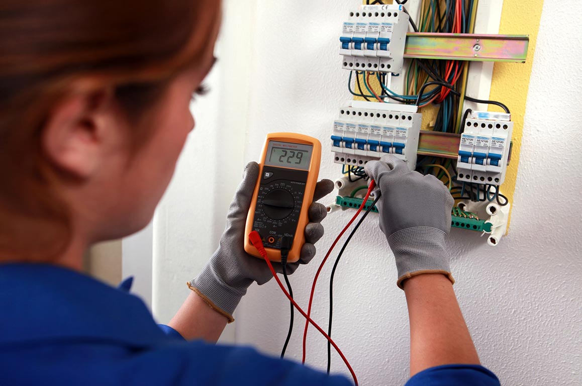 How to Become an Electrician