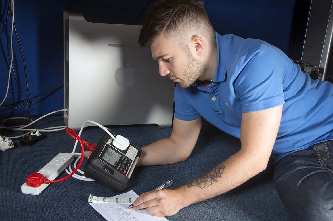 Who Is Responsible for Carrying Out PAT Testing?